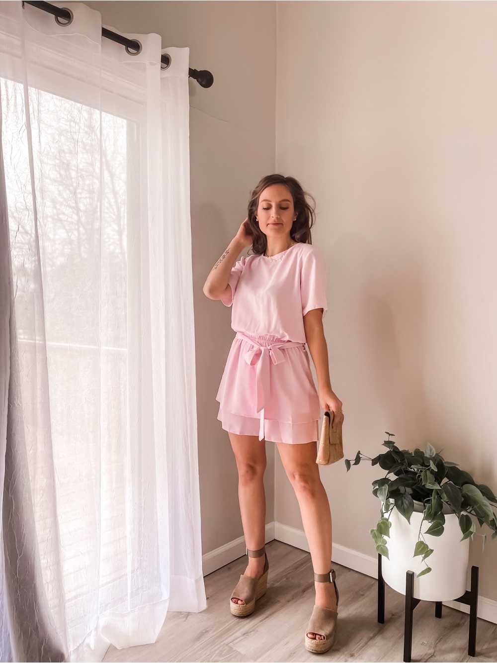 Light Pink Short Sleeve Romper with Tie Waist